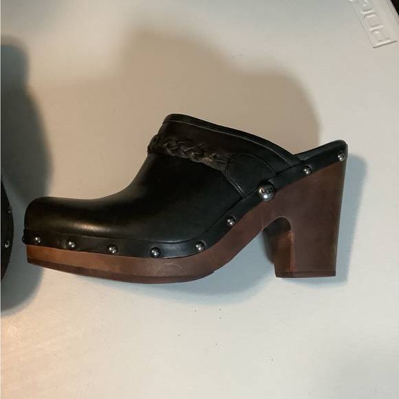 UGG Black Leather Mule Clogs with Wooden Heel - Picture 4 of 12